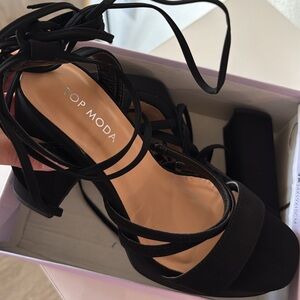 TOP Moda Women's Elegant Black Lace-Up Heels